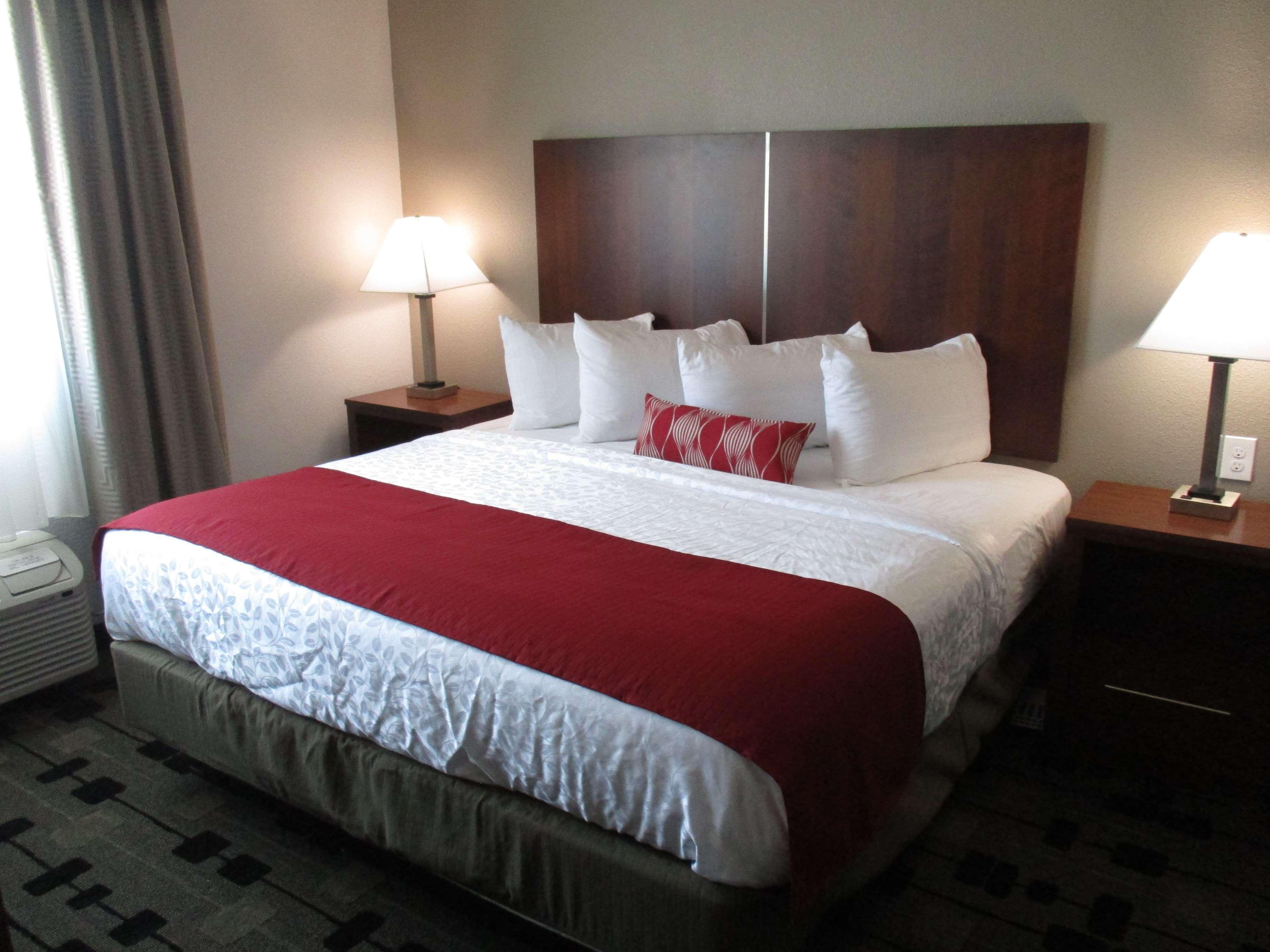 Best Western Plus Big Lake Inn Екстер'єр фото